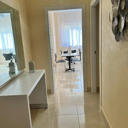 Relu' فندق مبيت وإفطار